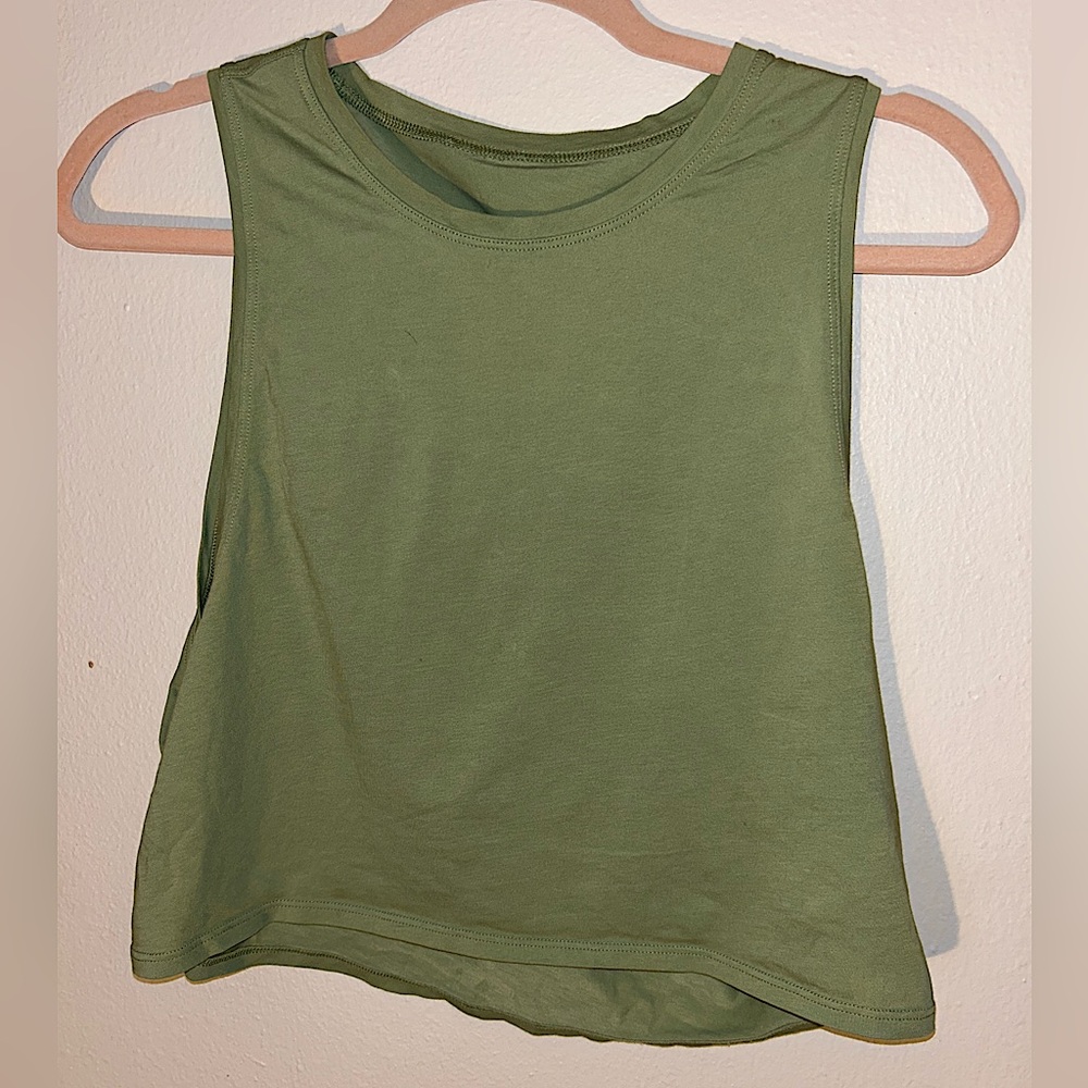 Lululemon Tank